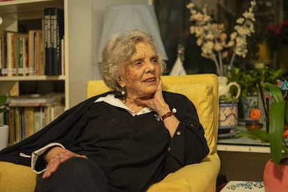 Elena Poniatowska en su casa en la colonia Chimalistac, de Ciudad de México.