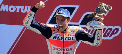 Márquez, en el podio de Assen.