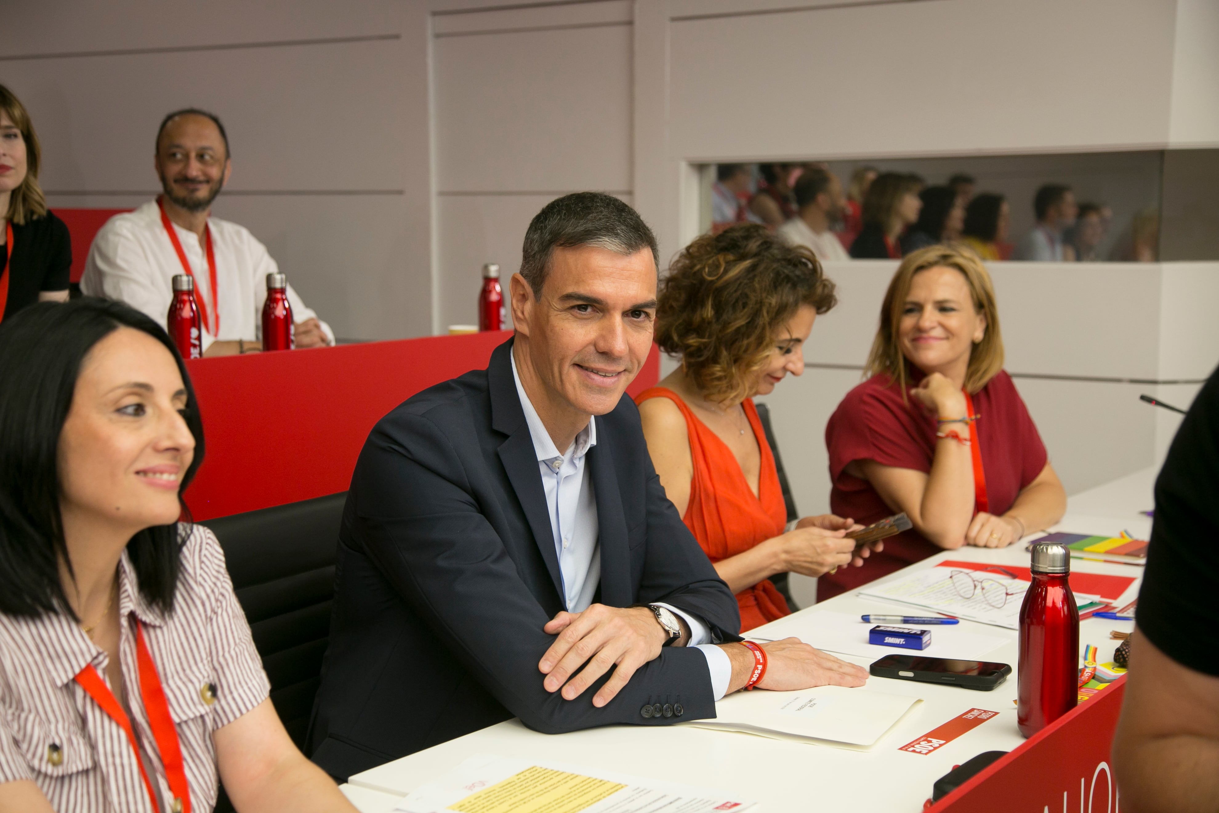 Sánchez se congratula de que el PP quiera pasar página ahora del ‘procés’: “Nunca es tarde si la dicha es buena”