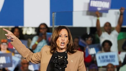 La candidata presidencial demócrata y vicepresidenta de Estados Unidos, Kamala Harris, participa en un mitin en Atlanta (Georgia), el 24 de octubre.