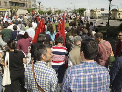 Manifestaci&oacute;n en A Coru&ntilde;a este domingo, con el alcalde, Xulio Ferreiro, en primer t&eacute;rmino.