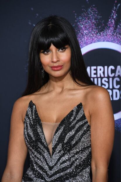 Jameela Jamil, actriz en la serie de Netflix 'The Good Place', también ha querido compartir su emoción a través de Twitter: “¡¡¡AY DIOS MÍO!!! ¡¡¡Habéis liberado a Britney!!! Ahora tenemos que protegerla de los paparazzi y los medios sensacionalistas, que están decididos a volverla a meter en este mismo lío, acosándola y acechándola”.