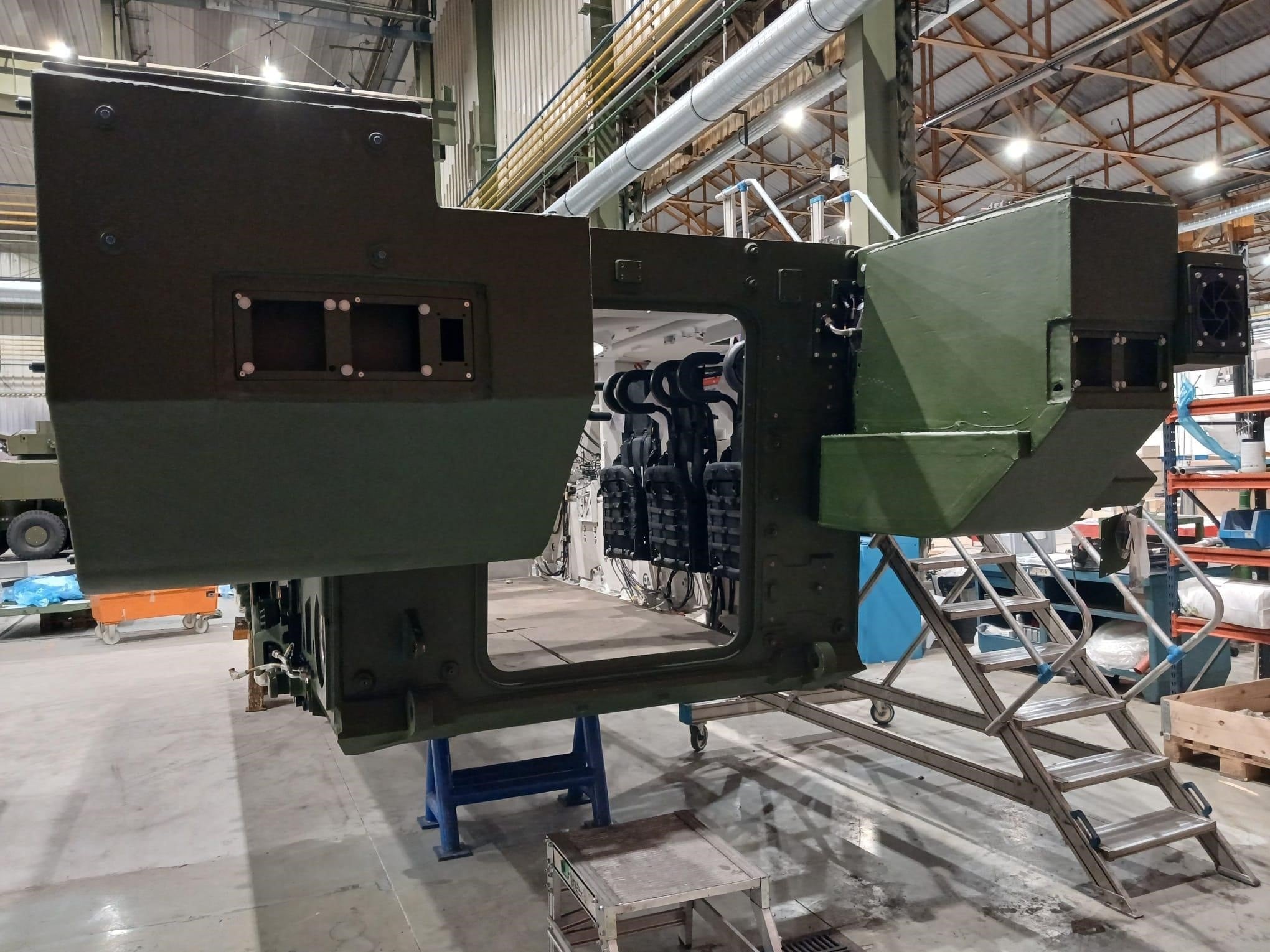 Santa Bárbara entregará en abril el primer blindado Hunter ‘made in Spain’ a Letonia: un proyecto de casi 1.000 millones