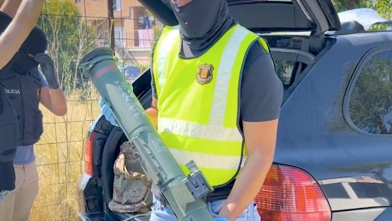 Desarticulada una red de tráfico de armas dirigida desde la cárcel por un preso con ayuda familiar
