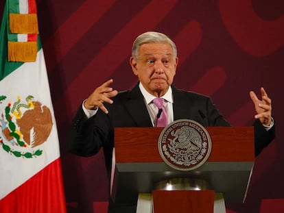 Andrés Manuel López Obrador, durante su conferencia matutina de este viernes, en Ciudad de México.