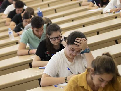 Examen de Selectividad el 11 de junio en Sevilla.