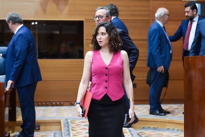 La presidenta de la Comunidad de Madrid, Isabel Díaz Ayuso, durante un pleno de la Asamblea de Madrid, el jueves.