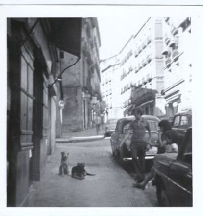 Foto de Mª Magdalena Hernanz Serrano. Calle Ave María, nº 11 y nº 12 Década de 1960.