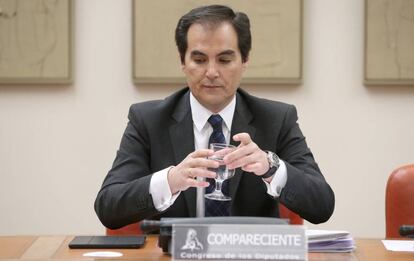 Jos&eacute; Antonio Nieto, durante su comparecencia, hoy en el Congreso. 