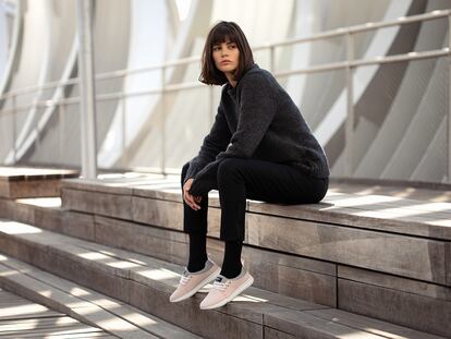 Unisex y minimalistas: las zapatillas que querrás este Black Friday