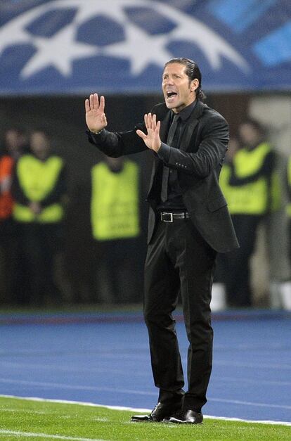 Simeone durante el partido