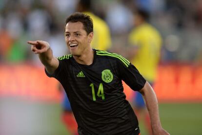 Javier 'Chicharito' Hernández celebra su gol.