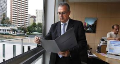 El entonces alcalde de Benidorm Agustín Navarro.