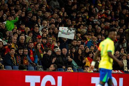 Un seguidos de Vinícius se pide su camiseta.