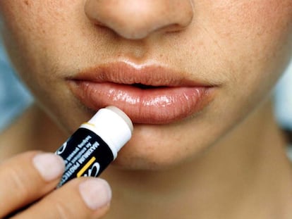 ¿Somos adictos al bálsamo labial?