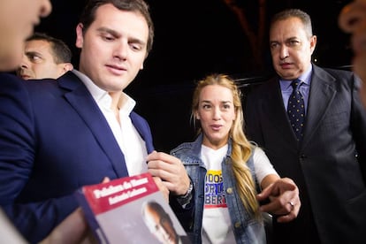 Albert Rivera e Lilian Tintori tentaram, sem sucesso, visitar o prefeito de Caracas, Antonio Ledezma, que se encontra em prisão domiciliar.