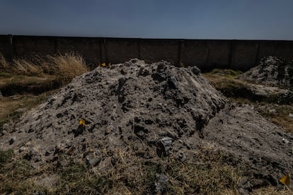 View of the soil that has been excavated. 