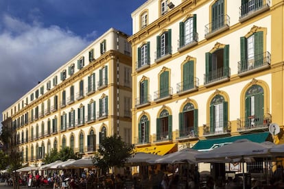 Terrazas de la plaza de la Merced, en Málaga.