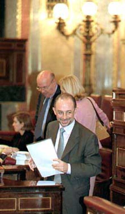 Cristobal Montoro, durante el debate de ayer en el Congreso.