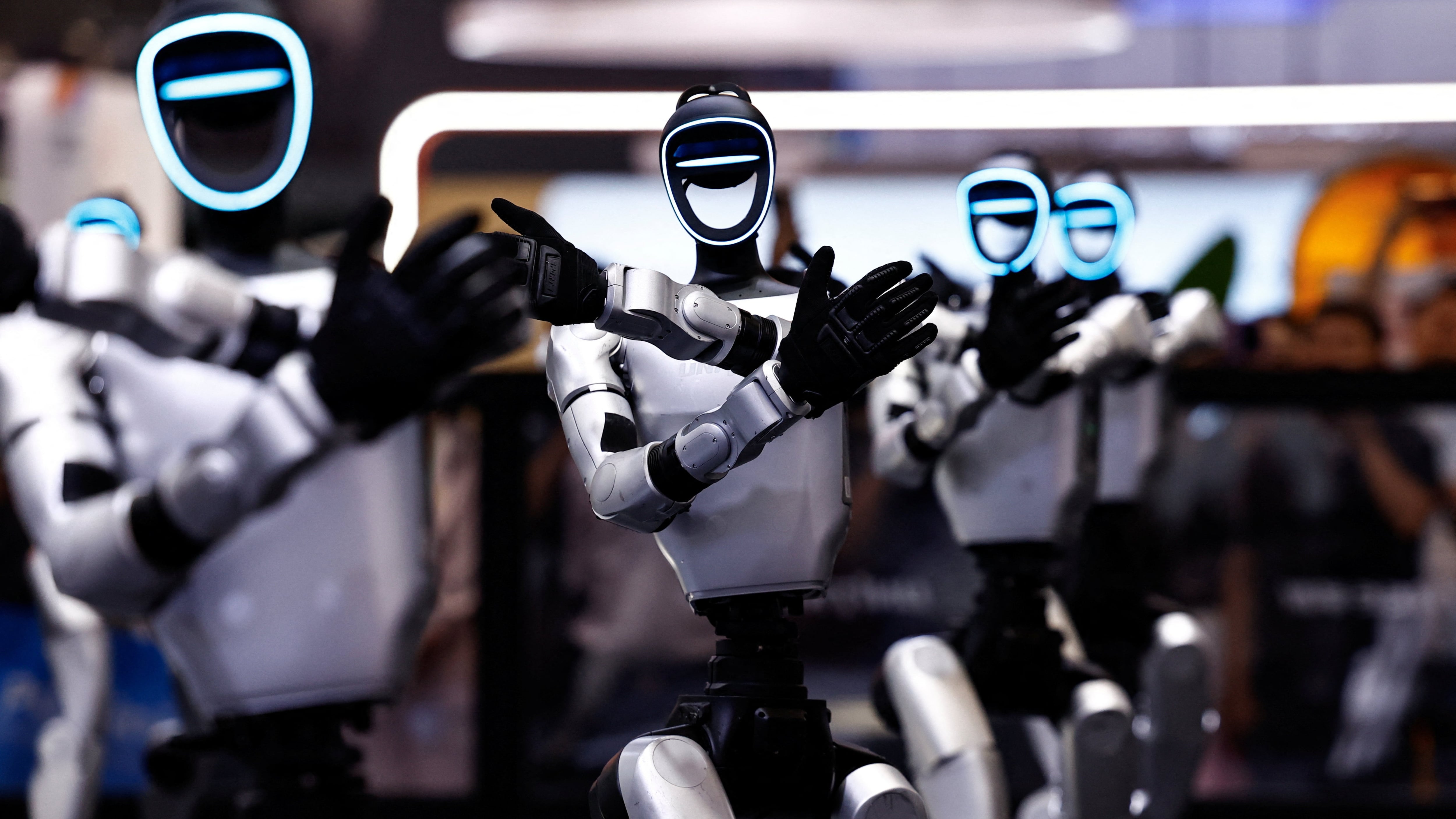 La Bolsa se rinde a los robots humanoides: la china Unitree Robotics se dispara más de un 450% en un debut histórico