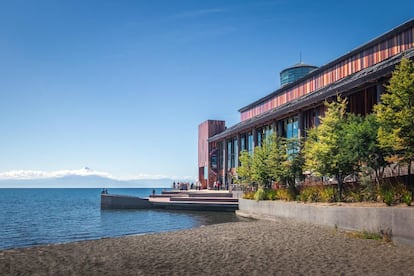 Exterior del Teatro del Lago, en Frutillar.