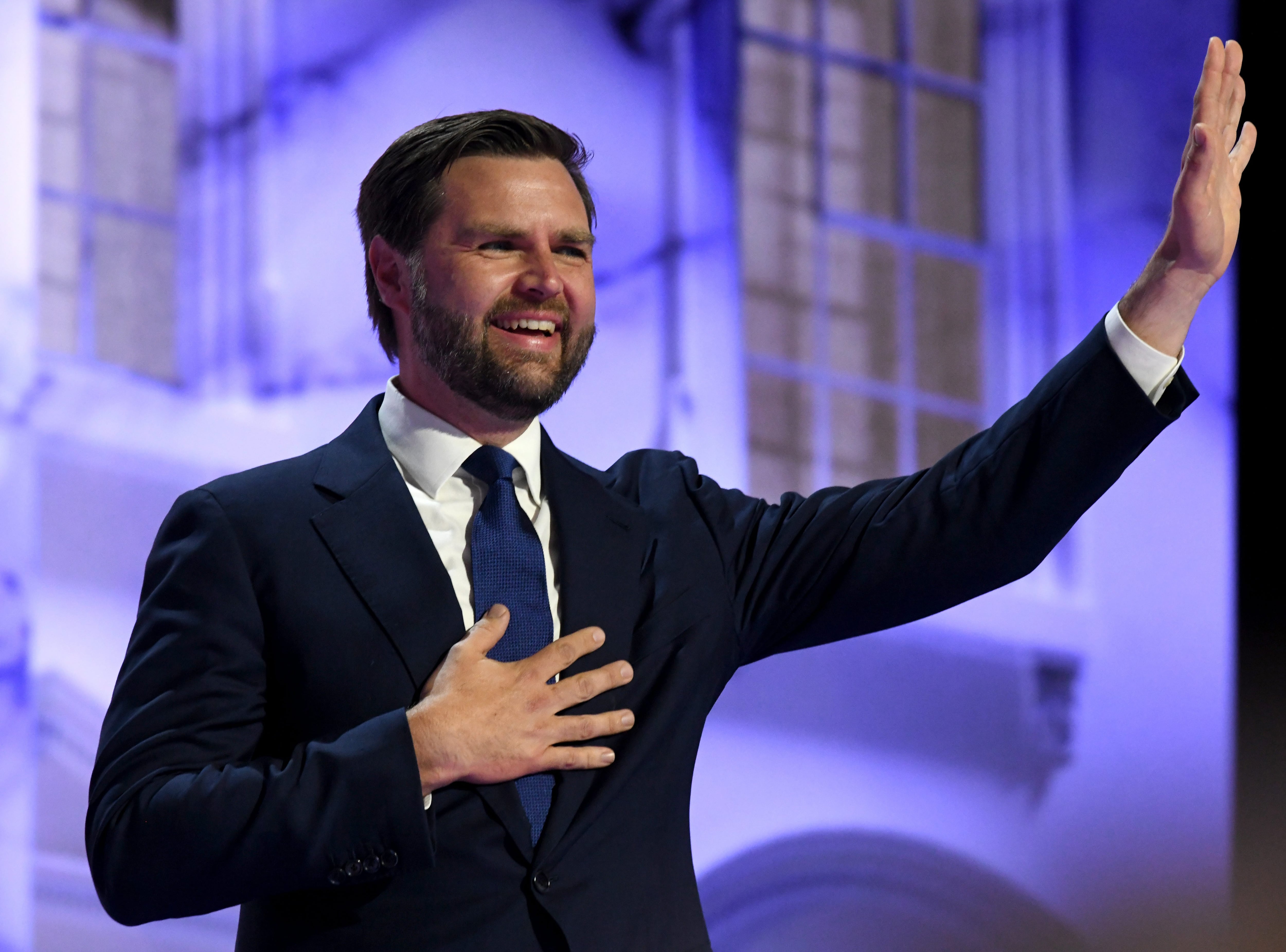 De Kate Middleton a Lamine Yamal: estas son las 10 personas más buscadas del año en Google 7 J.D. Vance tras aceptar ser el vicepresidente de Donald Trump, el pasado 17 de julio de 2024.