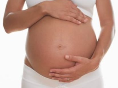 ¿Qué pruebas detectan las anomalías en el embarazo?
