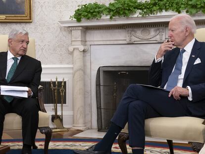 Andrés Manuel López Obrador, presidente de México, se reúne con su homólogo estadounidense, Joe Biden, en la Casa Blanca en Washington (EEUU), el martes 12 de julio de 2022.