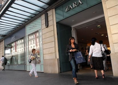 Fachada de una tienda de Zara, propiedad de Inditex, en Paris.