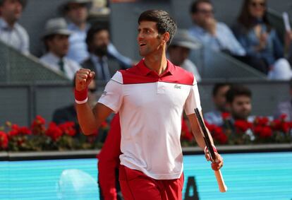 Djokovic celebra la victoria ante Nishikori.