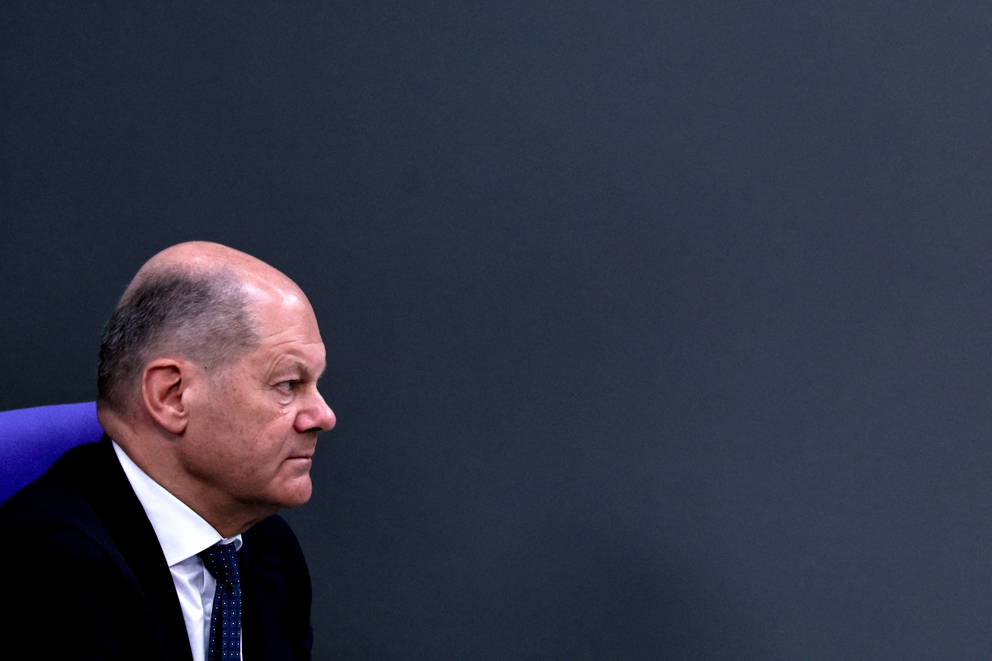 Berlin (Germany), 18/03/2025.- German Chancellor Olaf Scholz attends a special plenary session of the German parliament 'Bundestag', in Berlin, Germany, 18 March 2025. The German Bundestag will vote on a draft law to ease the debt brake for defence spendi