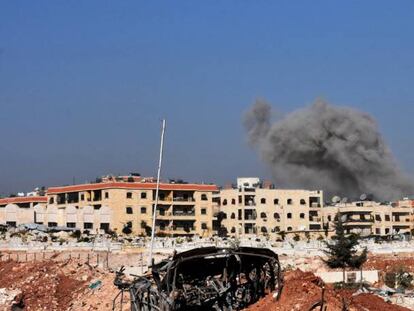 Explosiones tras el lanzamiento de cohetes en el oeste de Alepo.