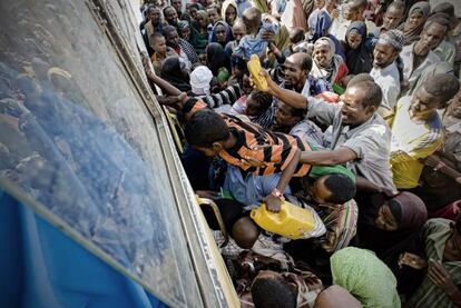 Refugiados somalíes esperan a ser trasladados a los nuevos asentamientos de IFO (Dadaab).
