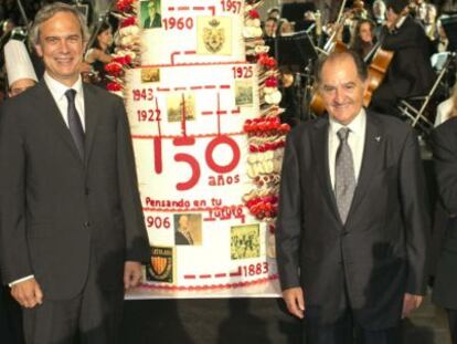 Hugo Serra (consejero de Catalana Occidente), I&ntilde;iki &Aacute;lvarez (consejero delegado del grupo), Jos&eacute; Mar&iacute;a Serra (presidente) y Francisco Arregui (director general), durante la celebraci&oacute;n de los 150 a&ntilde;os de la aseguradora.