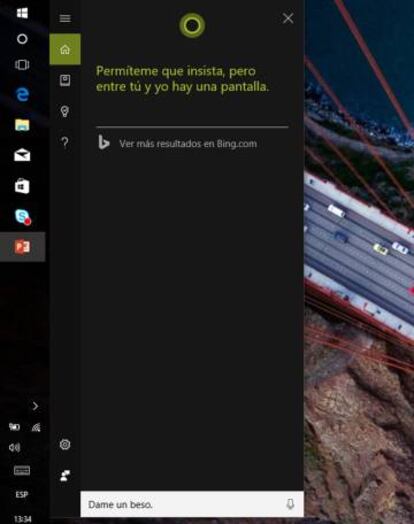 Respuesta de Cortana cuando se le pide un beso.