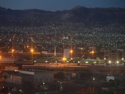 Vista de Ciudad Ju&aacute;rez, en M&eacute;xico, desde El Paso, Texas 