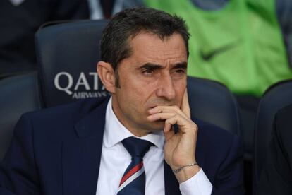 Ernesto Valverde, a la banqueta de l'Athlètic de Bilbao al Camp Nou, aquest maig.