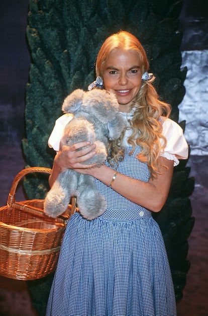 Infantile presentation of the musical one "El Mago de Oz " played by Leticia Sabater. Infantile presentation of the musical one "El Mago de Oz " played by Leticia Sabater.