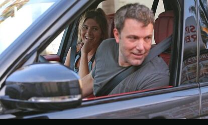 El actor Ben Affleck y la modelo Shauna Sexton en Los Angeles