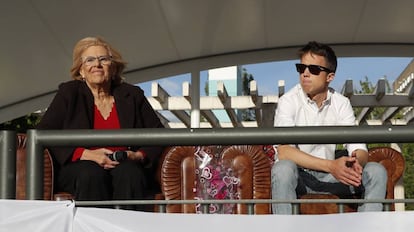 Manuela Carmena e Íñigo Errejón el día del comienzo de la campaña.