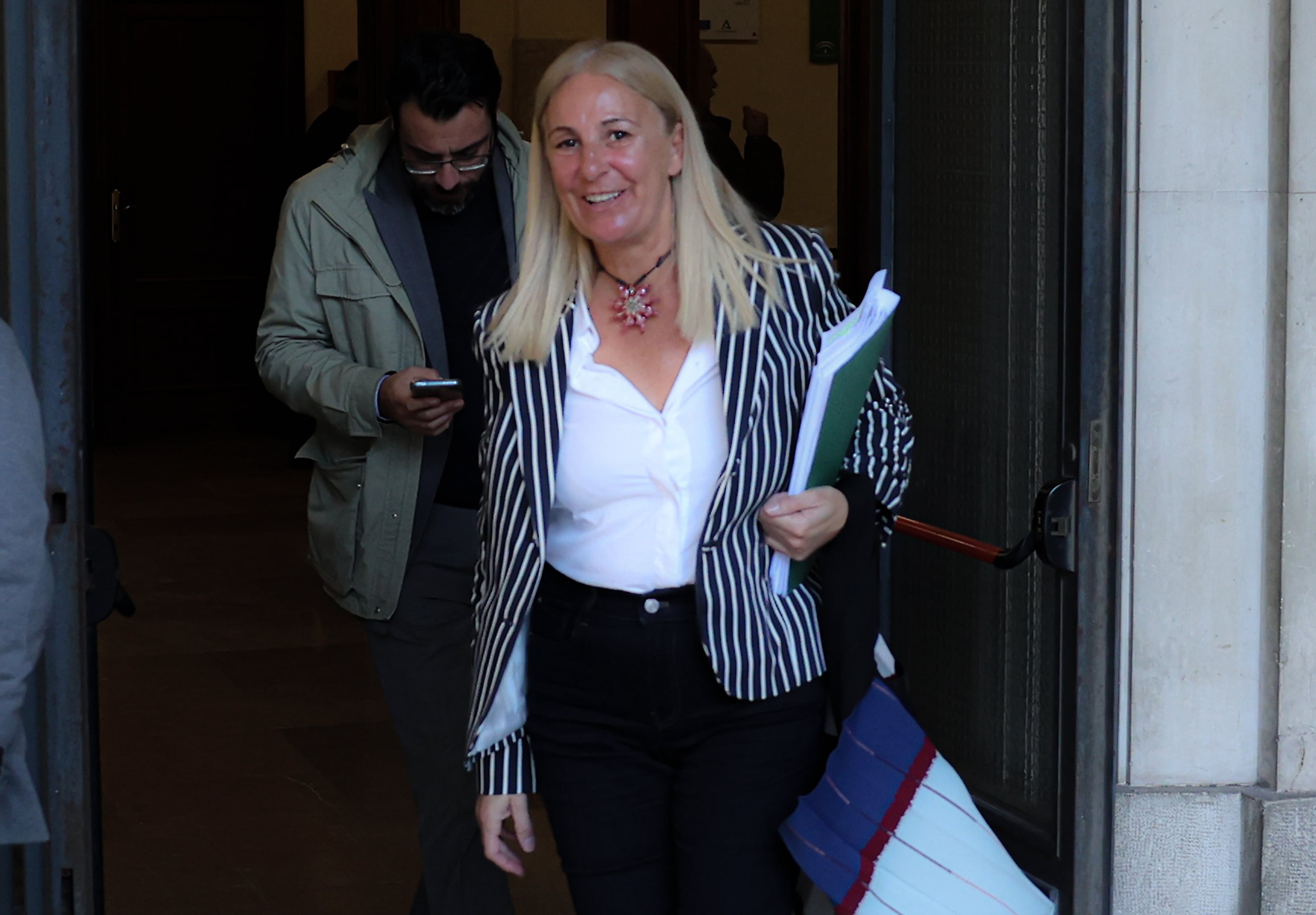 El Gobierno andaluz admite ante el juez que aprobó cambiar la fiscalización de los contratos del SAS sin informes preceptivos previos