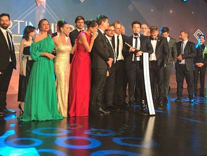 Algunas de las actrices vestidas de verde en la gala de los Martín Fierro.