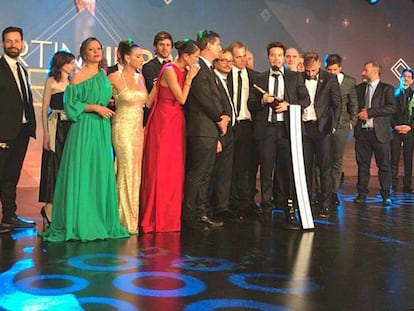 Algunas de las actrices vestidas de verde en la gala de los Martín Fierro.