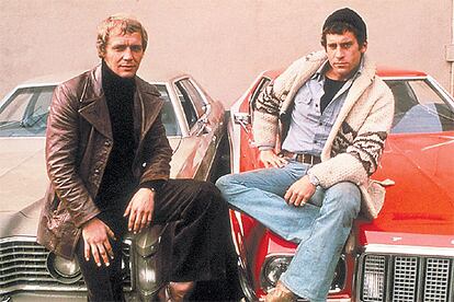 Michael Glaser (Starsky, a la derecha) y David Soul (Hutch), los actores que protagonizaron la serie <b><i>Starsky y Hutch</b></i>