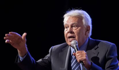 Felipe González, el martes un seminario en Brasil.