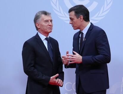 Pedro Sánchez junto al presidente de Argentina, Mauricio Macri.