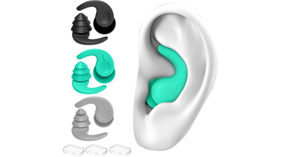 El paquete incluye tres pares de tapones de diferentes colores.