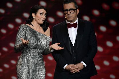 Silvia Abril y Andreu Buenafuente, en el arranque de los premios Goya 2019.