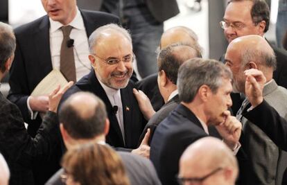 El ministro de Exteriores iraní, Ali Akbar Salehi (de frente),a su llegada a la Conferencia de Seguridad de Munich el pasado 3 de febrero.