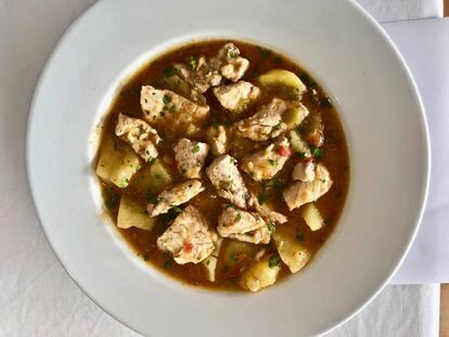 GUISO DE CABALLA CON PATATAS. CUARTO PREMIO / CAPEL